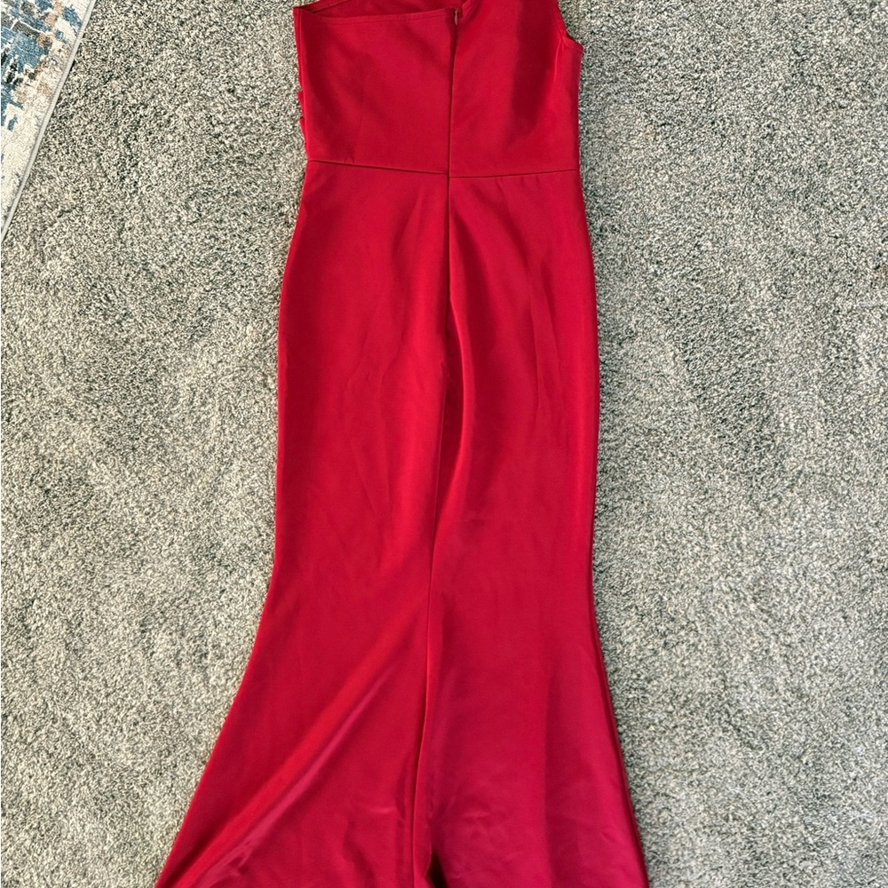 Elegant Red Strapless Gown